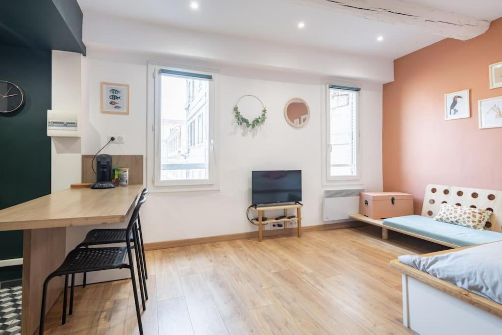 Appartement Le Cocon De Grignan à Marseille Extérieur photo